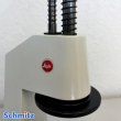 Gebrauchte Schliffpresse von Leica, stabile Ausführung, sehr guter Zustand